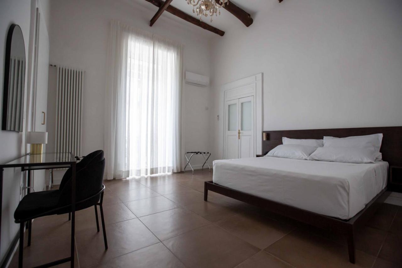 Domus Delia Luxury Apartment Neapol Zewnętrze zdjęcie