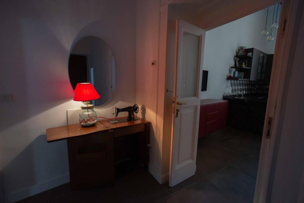 Domus Delia Luxury Apartment Neapol Zewnętrze zdjęcie