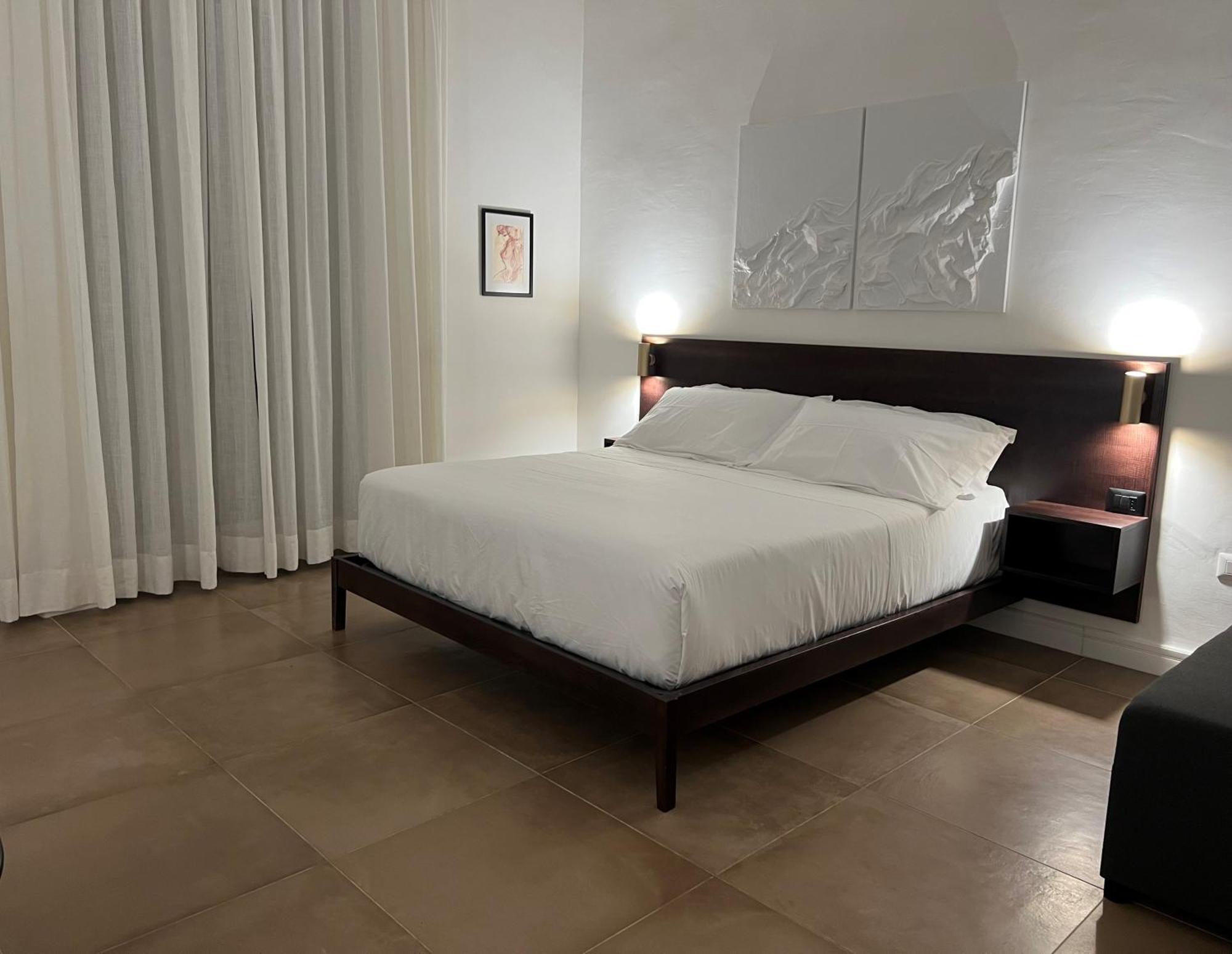 Domus Delia Luxury Apartment Neapol Zewnętrze zdjęcie